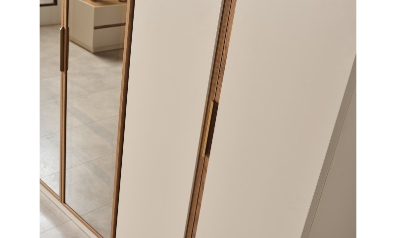 AURA YATAK ODASI 2+2+2