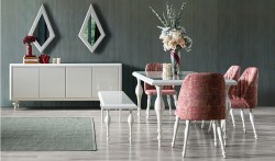 Maria Lake Yemek Odası