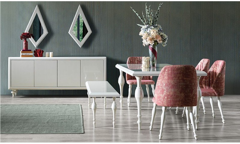 Maria Lake Yemek Odası